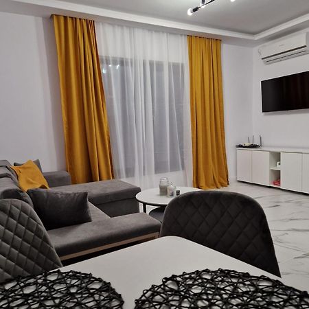 Tag Apartament Timişoara Buitenkant foto